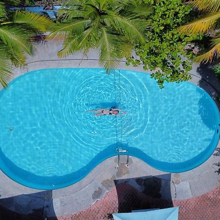 Poseidon Guest House อีกีโตส ภายนอก รูปภาพ